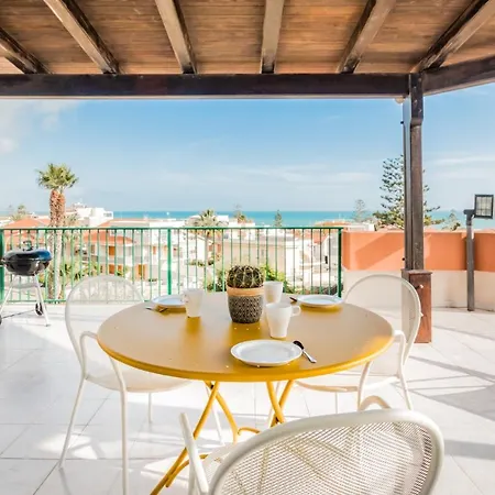 Artemide: Mansarda Vista Mare *