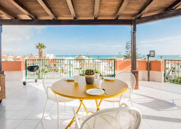 Artemide: Mansarda Vista Mare *